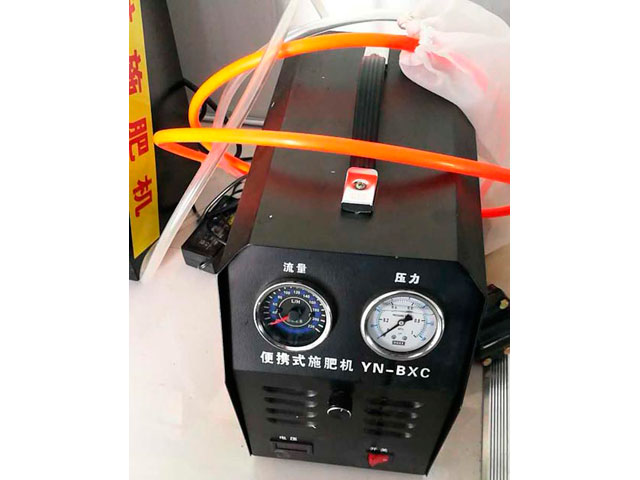 便攜式施肥機(jī)